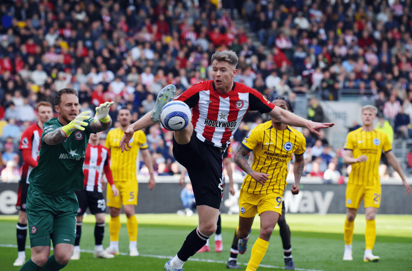 开云app-包含英超倒计时，费耶诺德今夜复出首秀，细节引发关注，赛场秩序良好，细节决定成败的词条