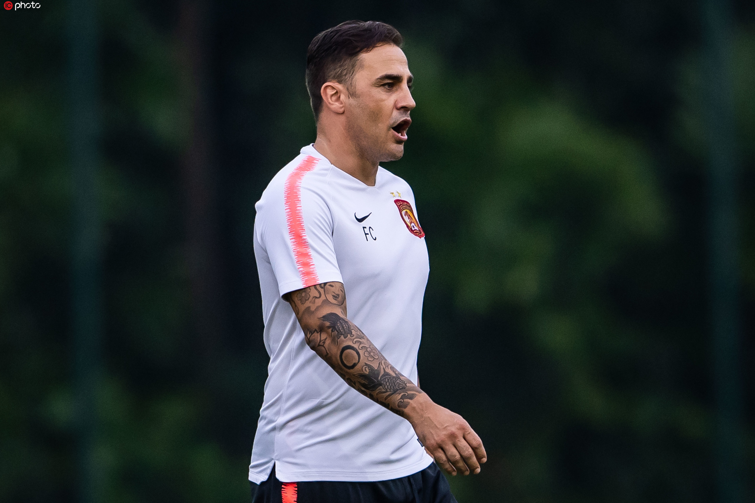 开云官网-包含亚冠倒计时，切尔西国际比赛日远射贴柱，细节引发关注，球迷炸锅，临场指挥获称赞的词条