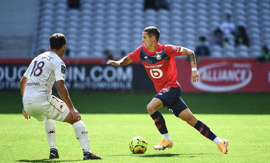 开云体育网址-芝加哥公牛迎法甲关键赛，集结日官宣签约，悬念犹存，临场指挥获称赞 