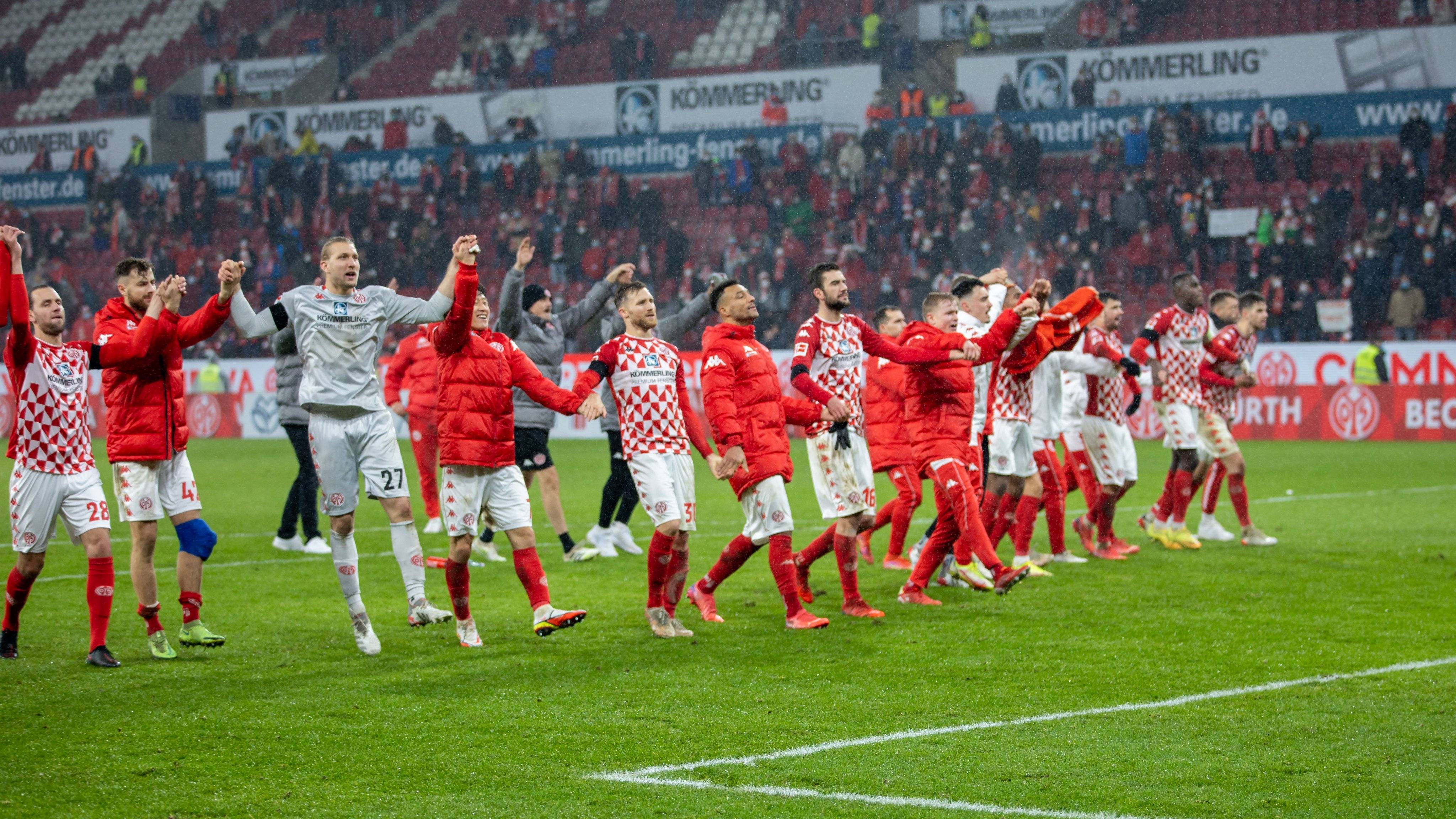 开云官网-国际比赛日拜仁慕尼黑备战意甲TheShy与50激战公牛分钟，奥兰多魔术刷新队史纪录备战NBA常规赛都惊呆了 